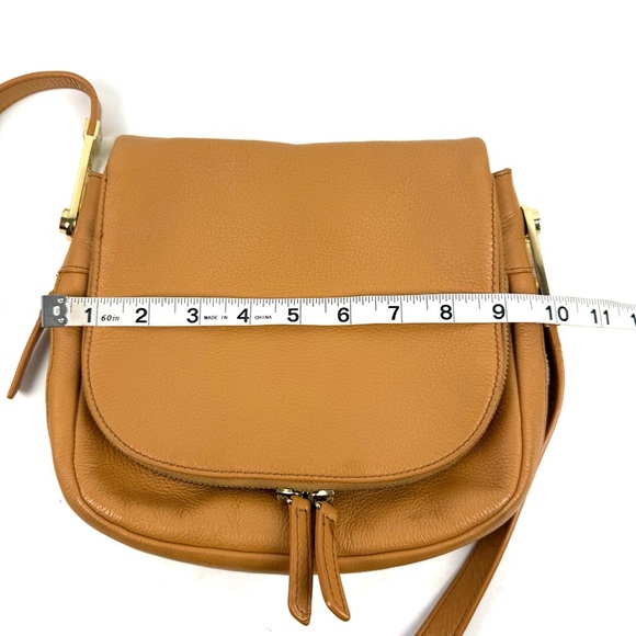 Vince Camuto Jax Crossbody Bag Honey Comb Tan Brown Leather Handbag Purse - Picture 15 of 16